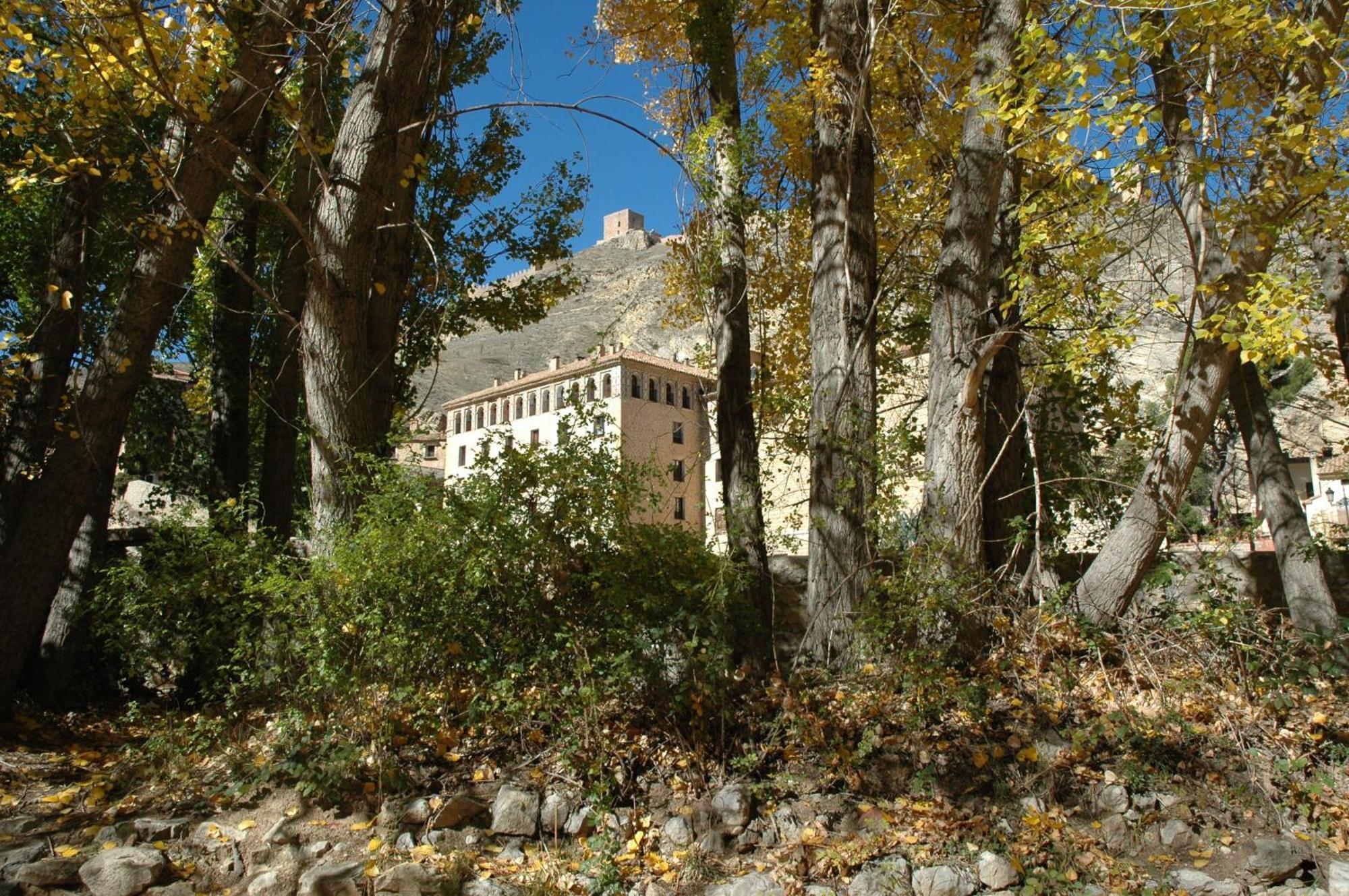 Hotel Arabia Albarracin Exterior photo